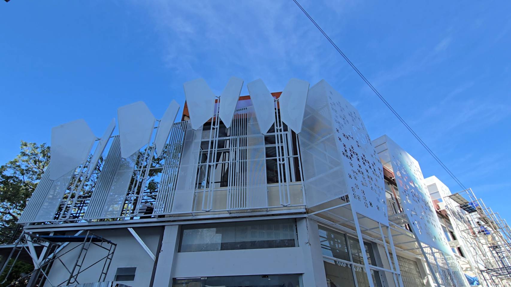 ฟาซาดพัทยา,หน้ากากอาคารพัทยา,แผ่นแต่งอาคาร