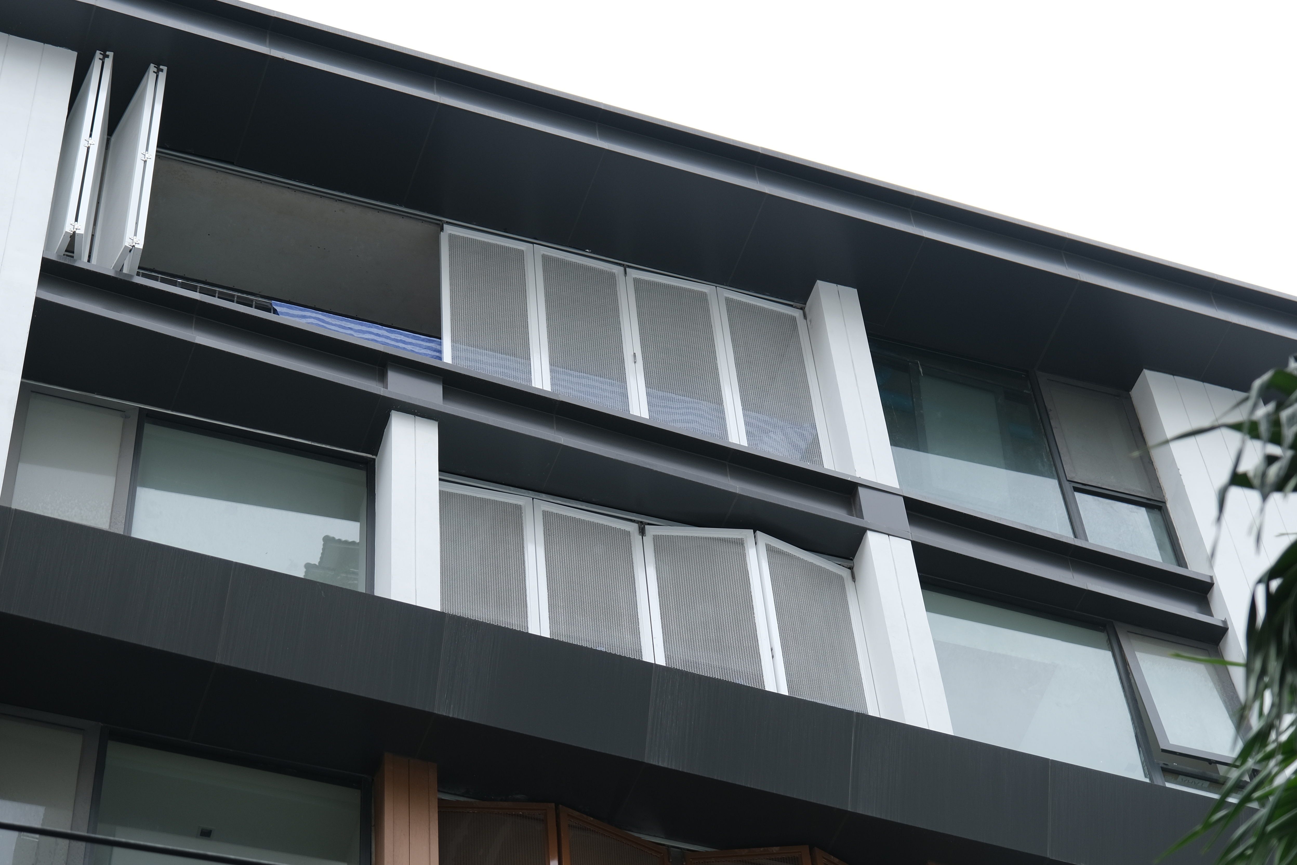 รูปคอนเทค